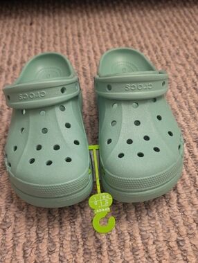 CROCS Classic Platform Clog Green Shoes Size 7